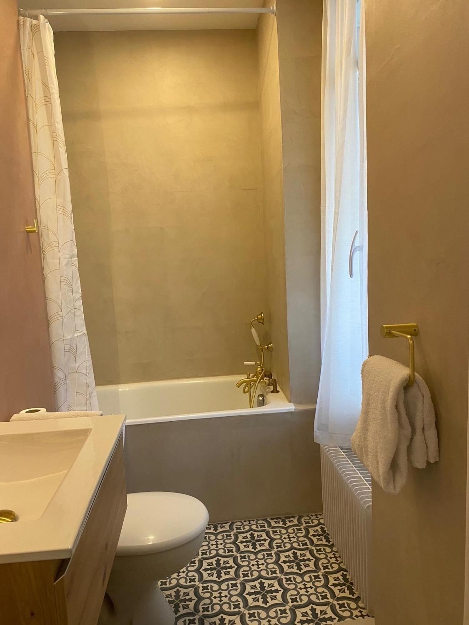 Hotel Boileau 파리 외부 사진