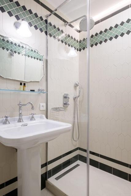 Hotel Boileau 파리 외부 사진